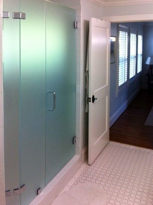Shower glass door in Austin
