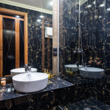 The History of Glass Shower Doors